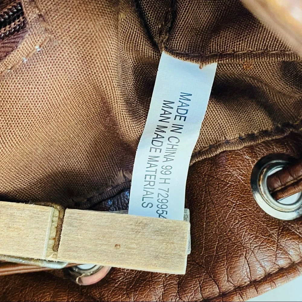Faux leather bucket bag with zipper detail